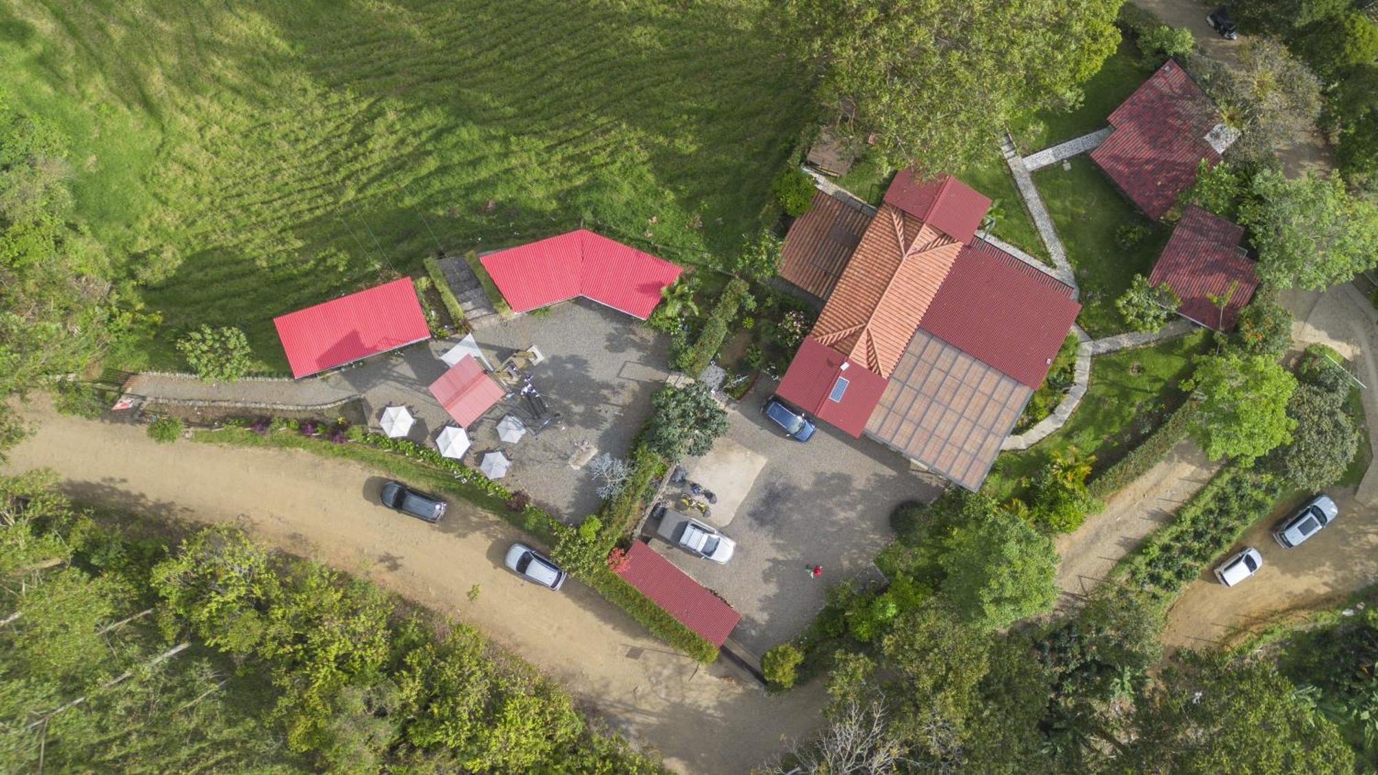 Gulupa Ecolodge คาร์ดิน ภายนอก รูปภาพ