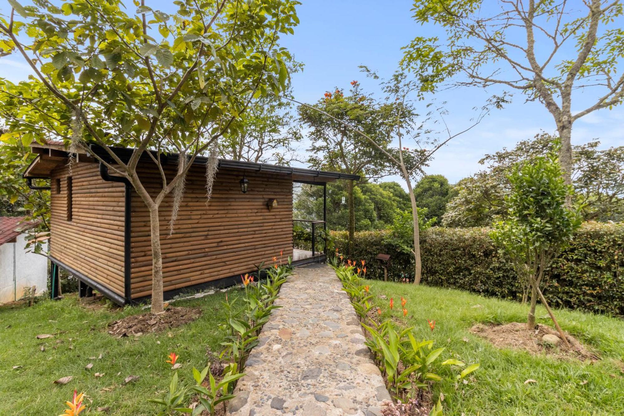 Gulupa Ecolodge คาร์ดิน ภายนอก รูปภาพ